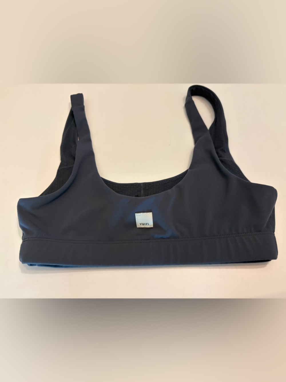 Vuori daily bra size XS - Picture 3 of 7